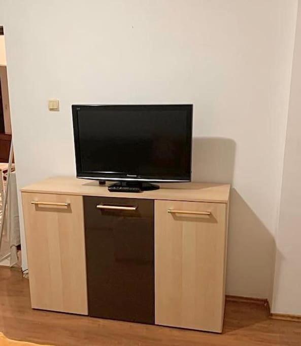 Apartament 2 Camere Орадя Екстер'єр фото